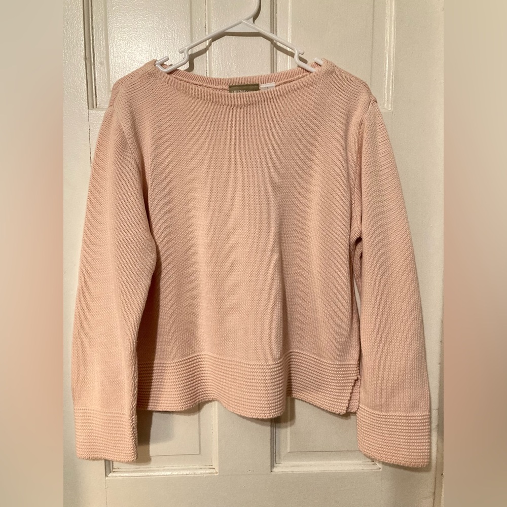 Liz Claiborne peach/pink sweater, size L. Like New.
